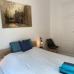 Apartment Chic And Cosy Gv Port Garibaldi, Nice